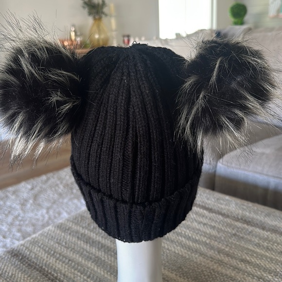 Glam Beanie - Picture 3 of 4